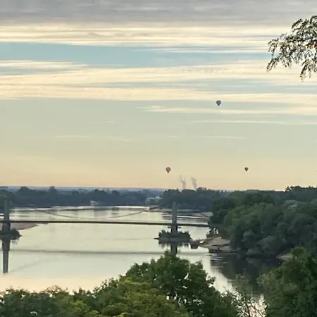 ベッド・アンド・ブレックファスト Chateau De La Boussiniere