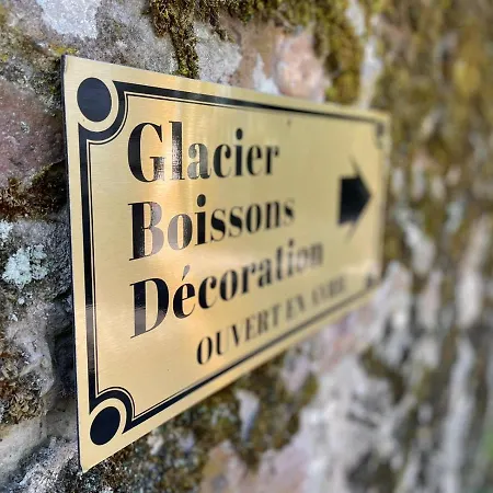 Chateau De La Boussiniere