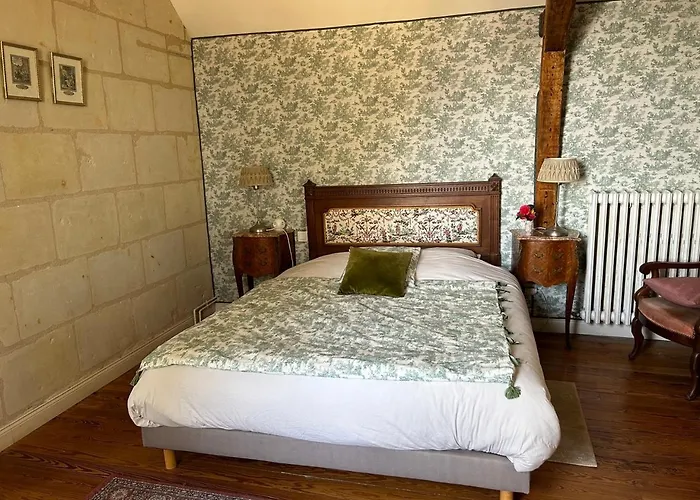 Chateau De La Boussiniere 3*